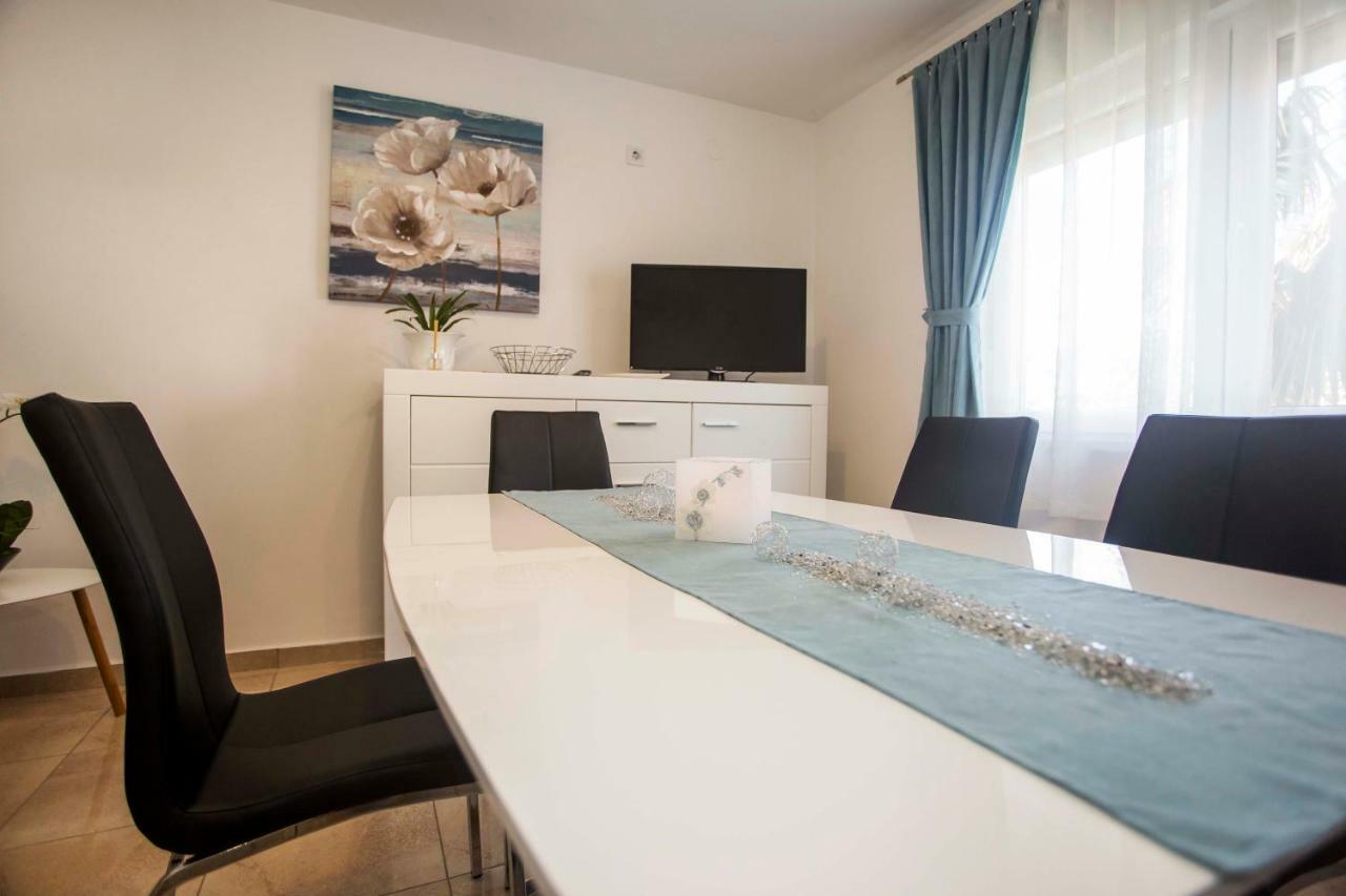 Apartman Barbara Rovinj Bagian luar foto